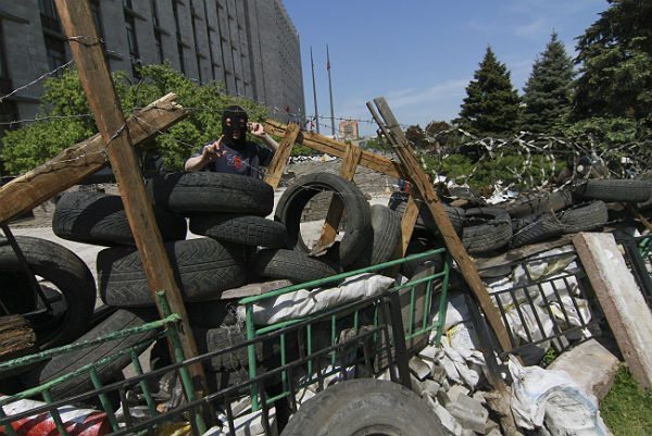 https://i.wp.pl/a/f/jpeg/33187/epa_ukraine_separat_600.jpeg
