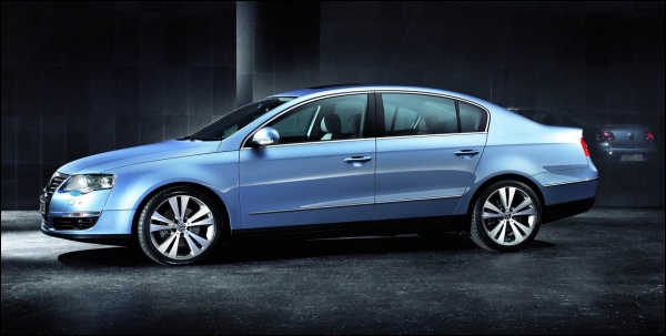 Vw passat vs vauxhall insignia vs ford mondeo #3